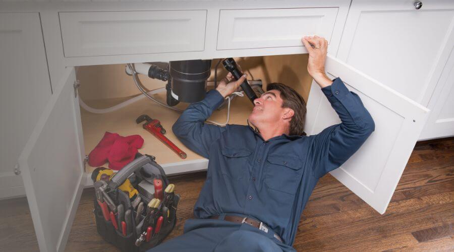 Local water heater installation in Montreal, WI